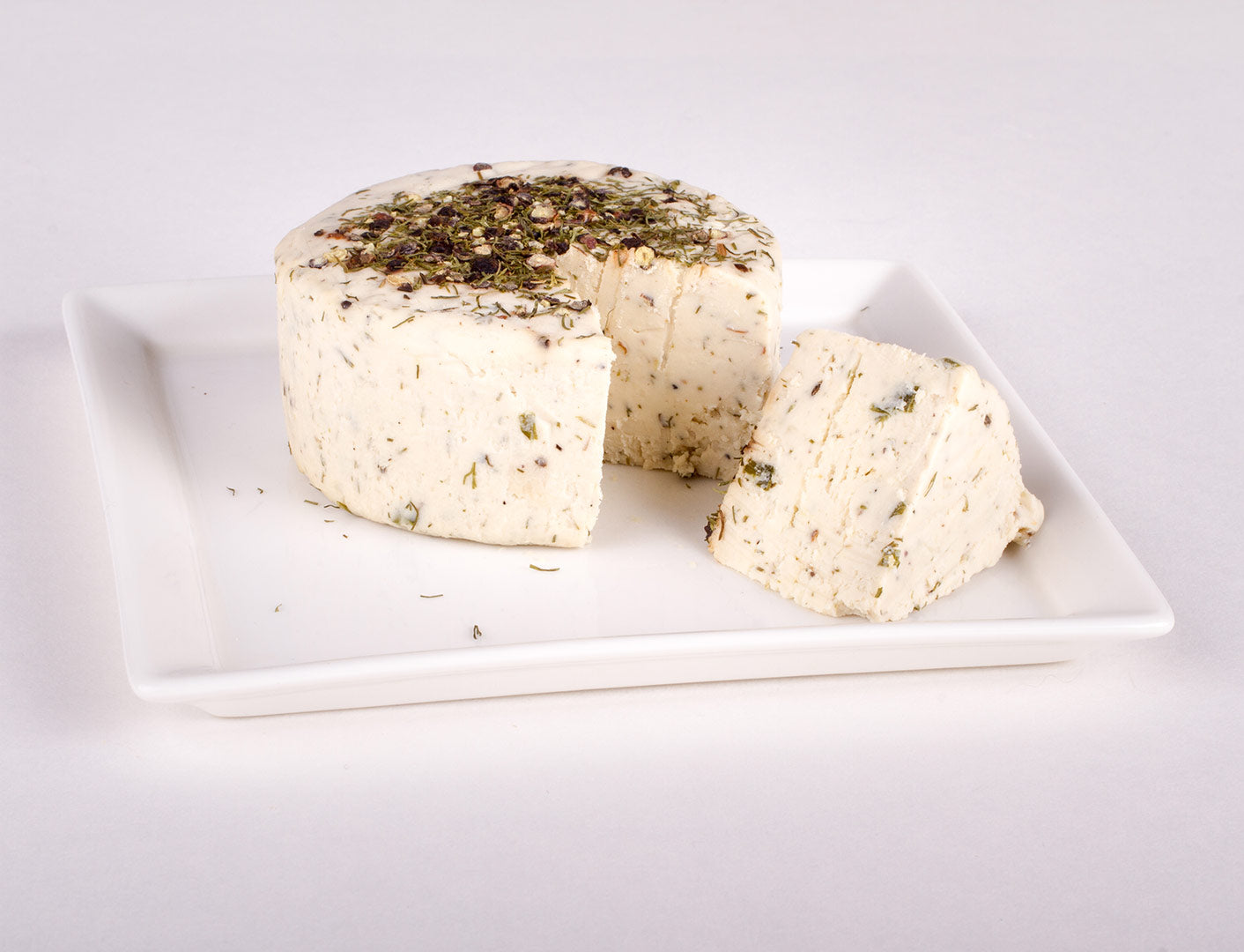 Cracked Pepper Dill - Reine Vegan Gourmet Aged Vegan Cheese